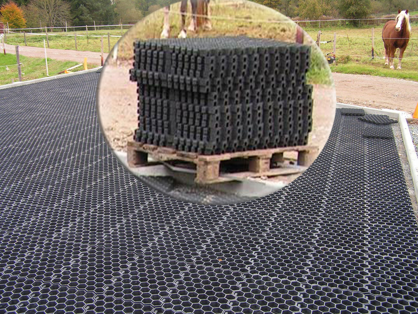Kunststoffe Garten - Paddockplatten im Gelände